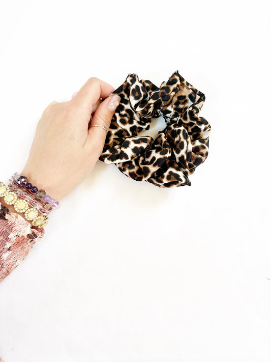 OG scrunchie in leopard ruffle