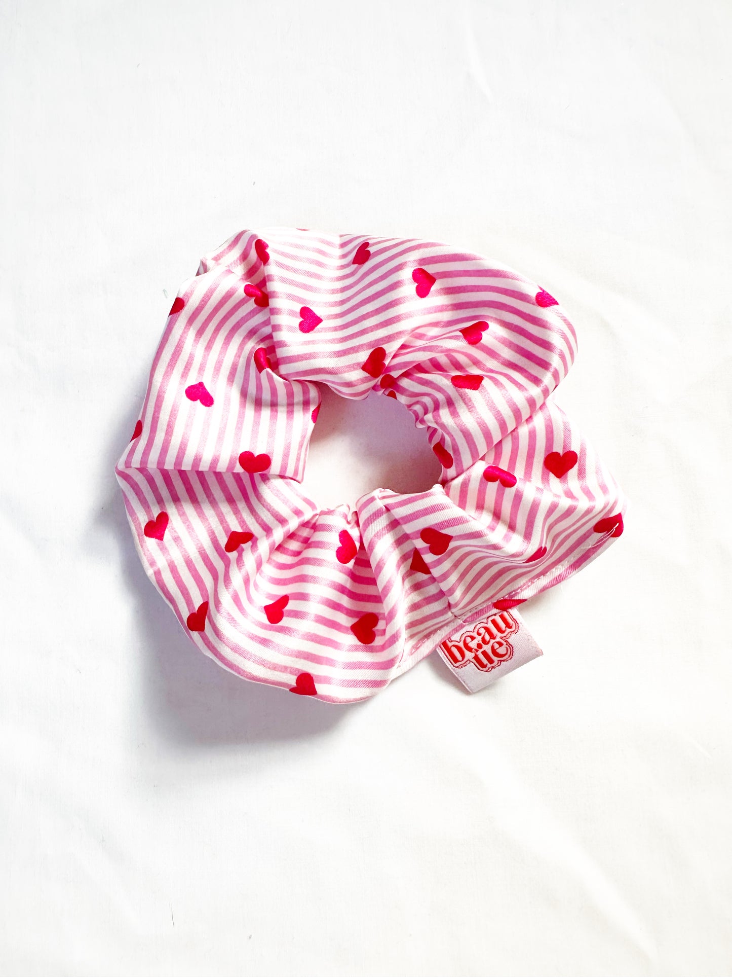 OG scrunchie in heart print