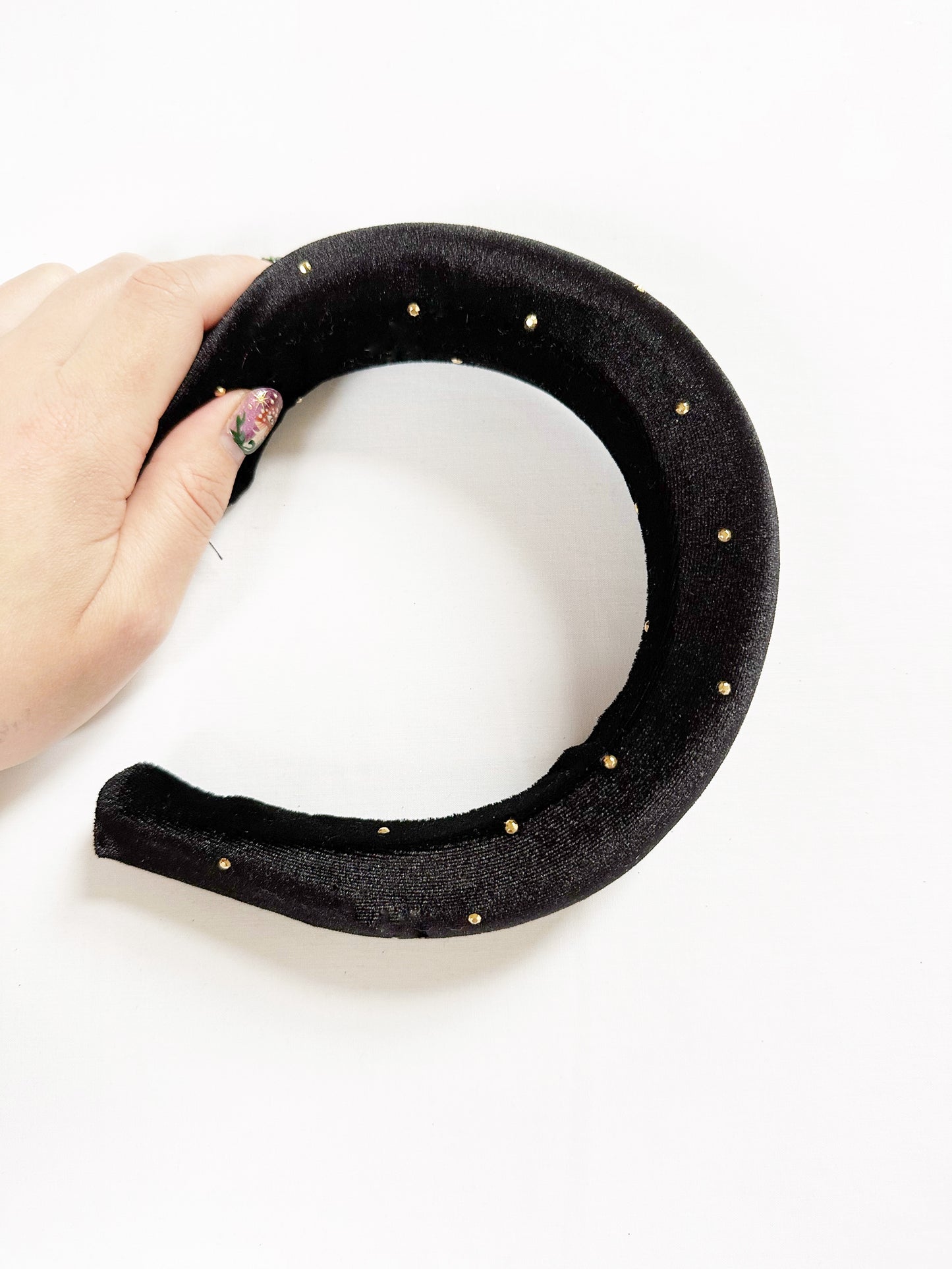Padded Headband in black & gold velvet
