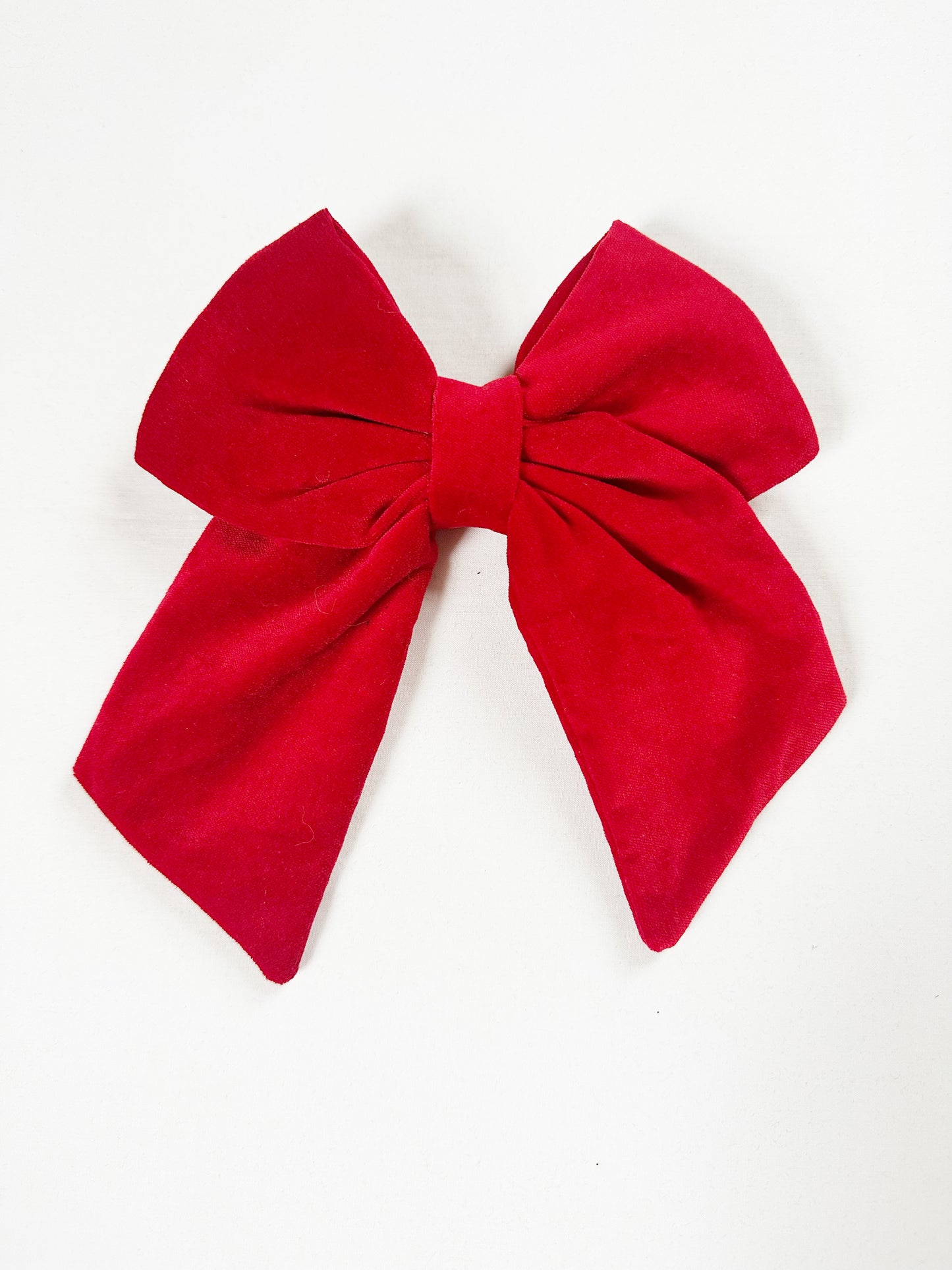 Beau Hair Bow in red velvet