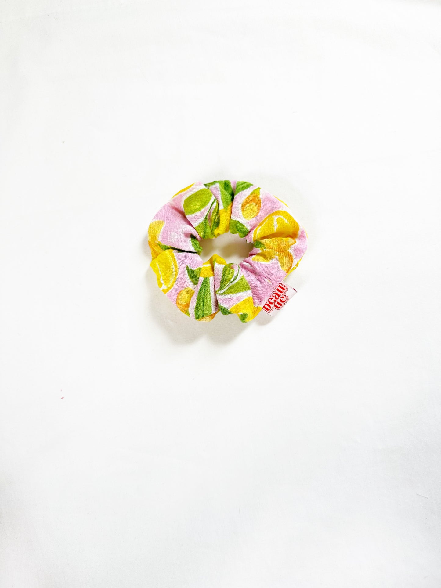 Mini scrunchie in lemon