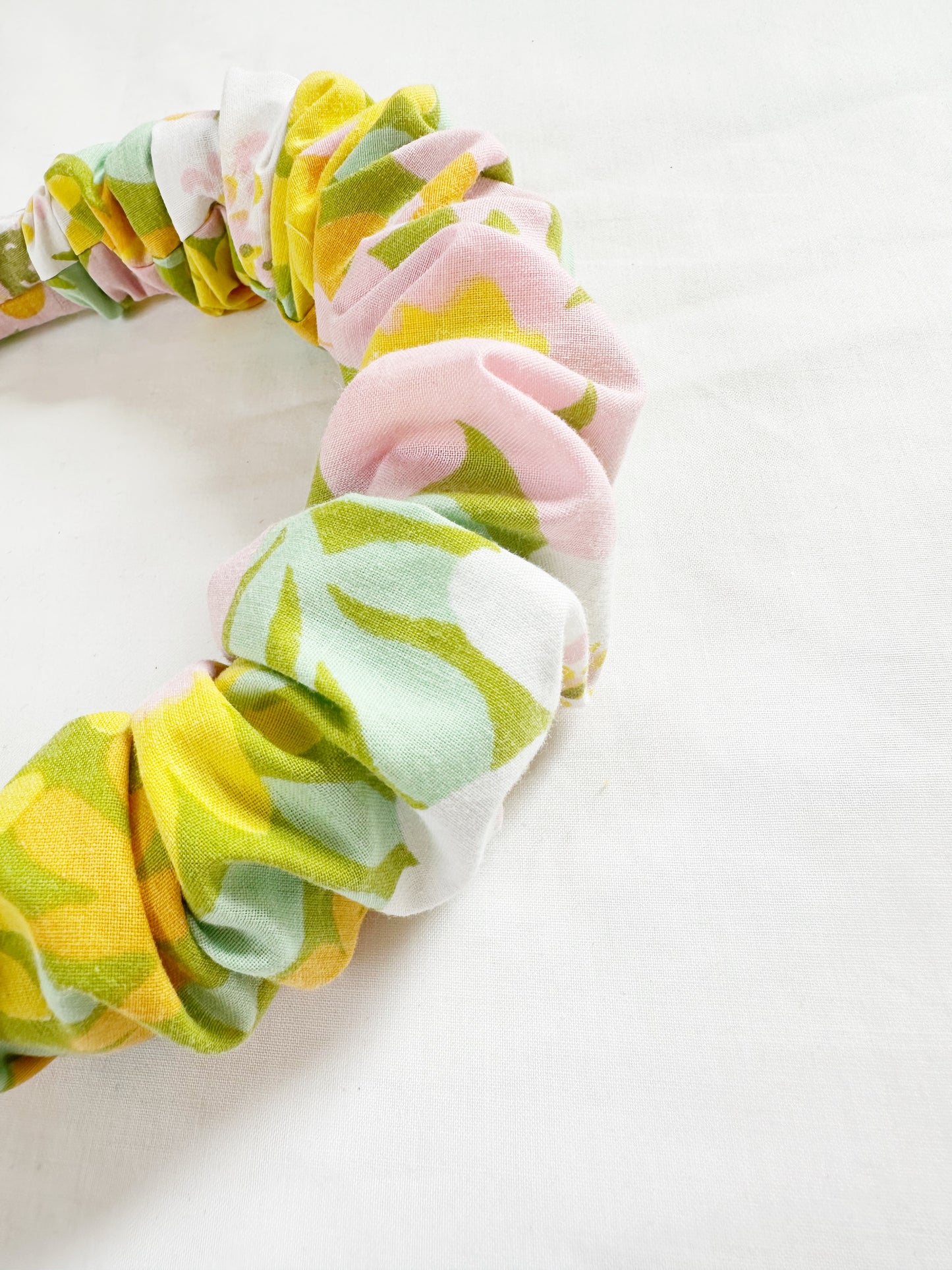 Ruffle Headband in Flower Power