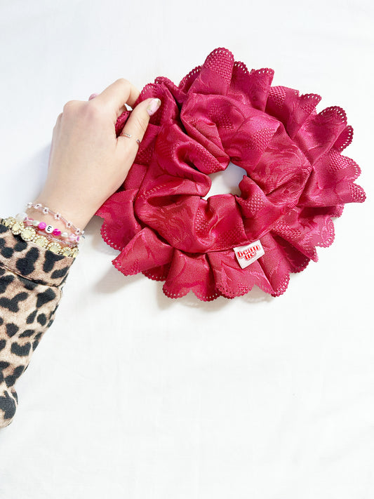 Oversized scallop scrunchie in red floral damask