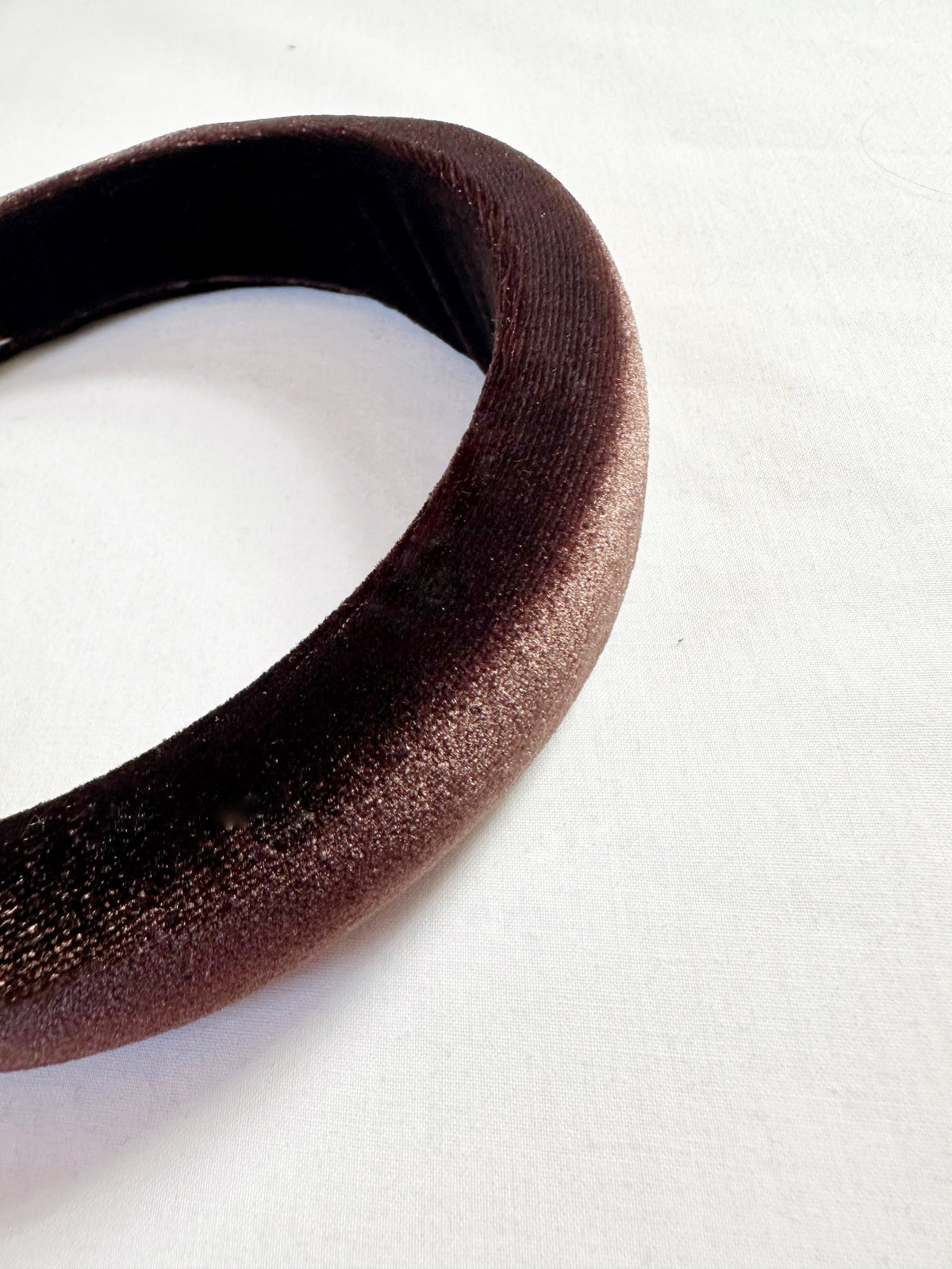 Classic Headband in brown velvet