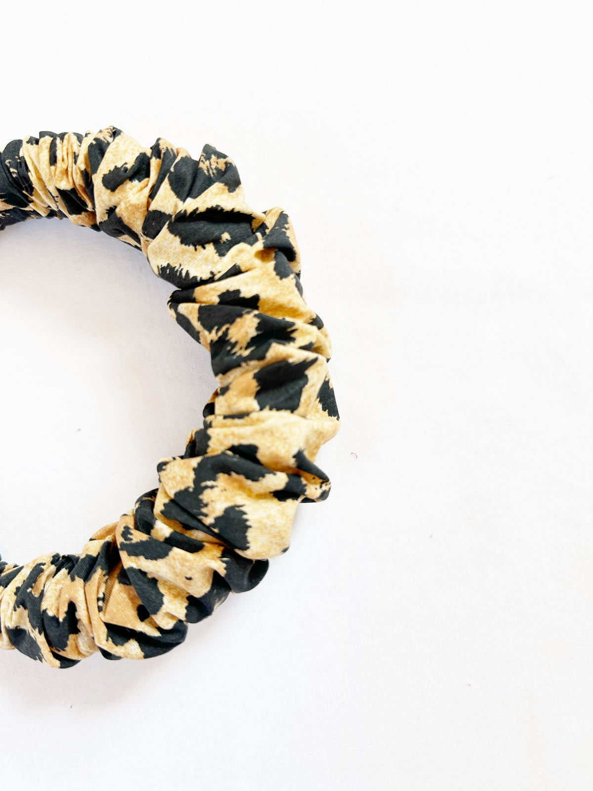 Ruffle Headband in leopard print