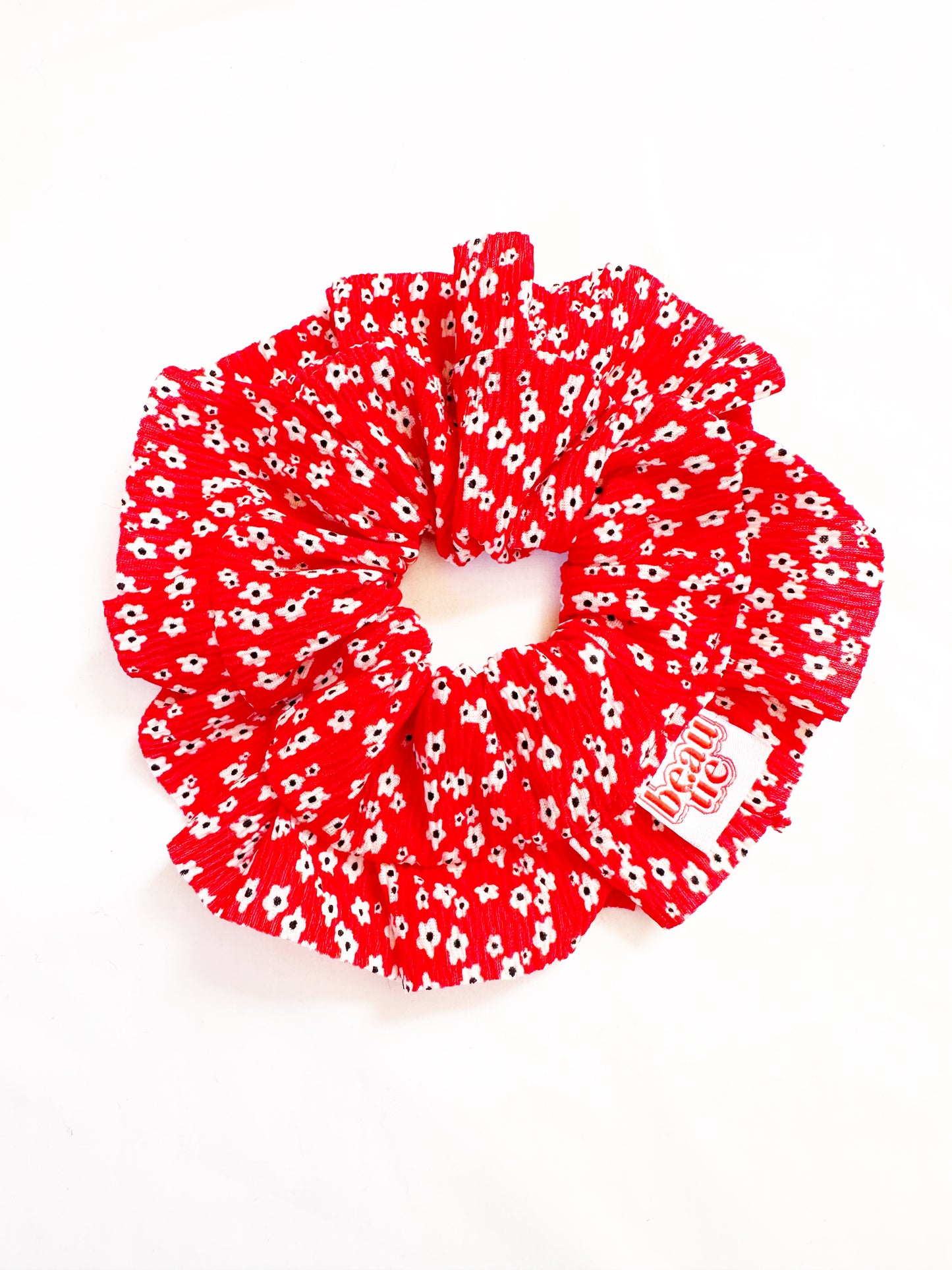 Mini scrunchie in red floral ruffle