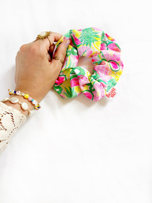 The OG scrunchie in club Tropicana