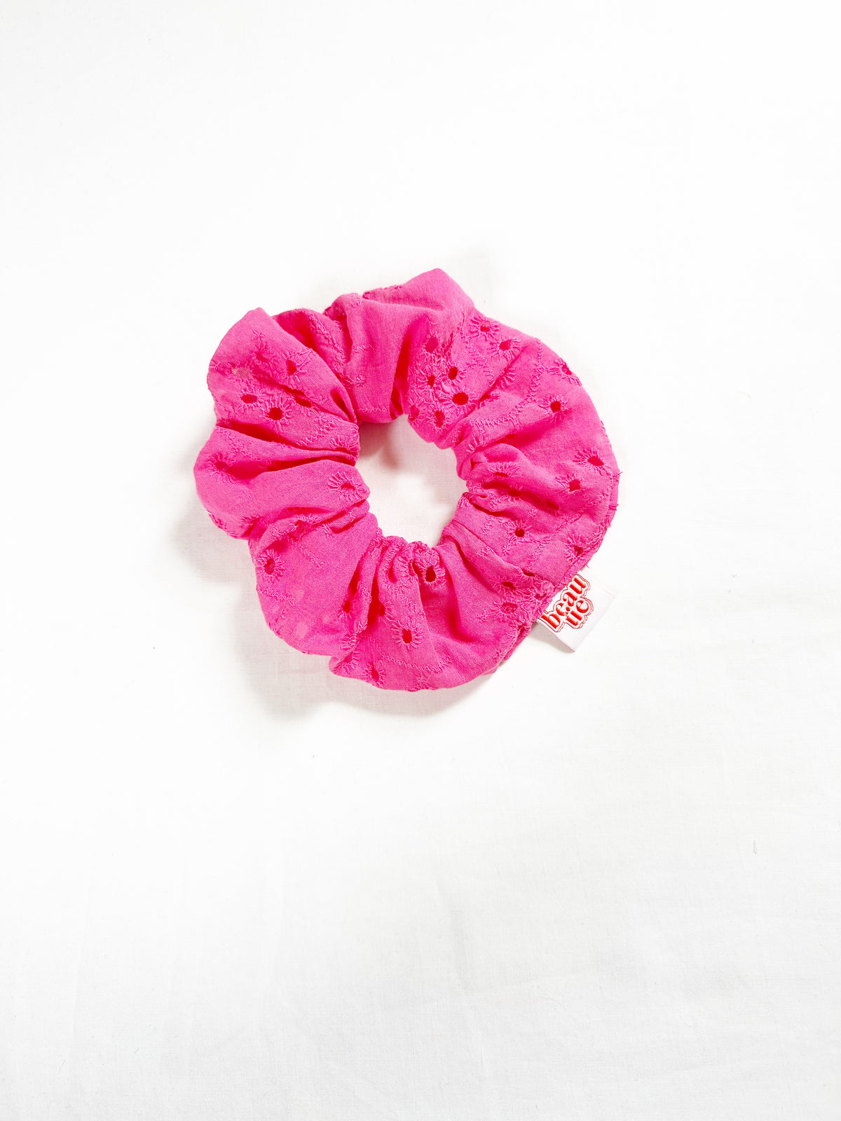 OG scrunchie in hot pink Broderie