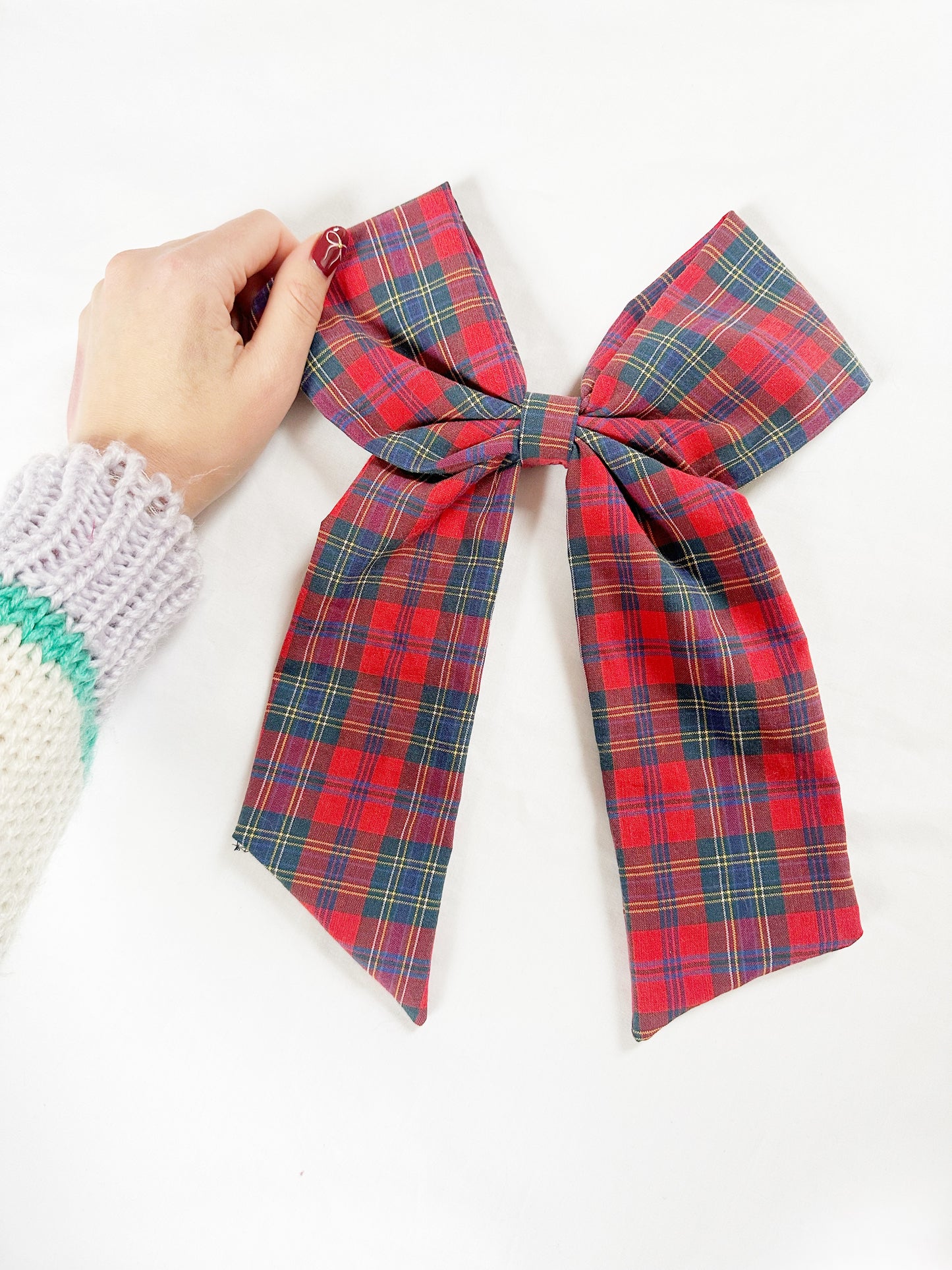 Power Hair Bow in vintage red tartan cotton