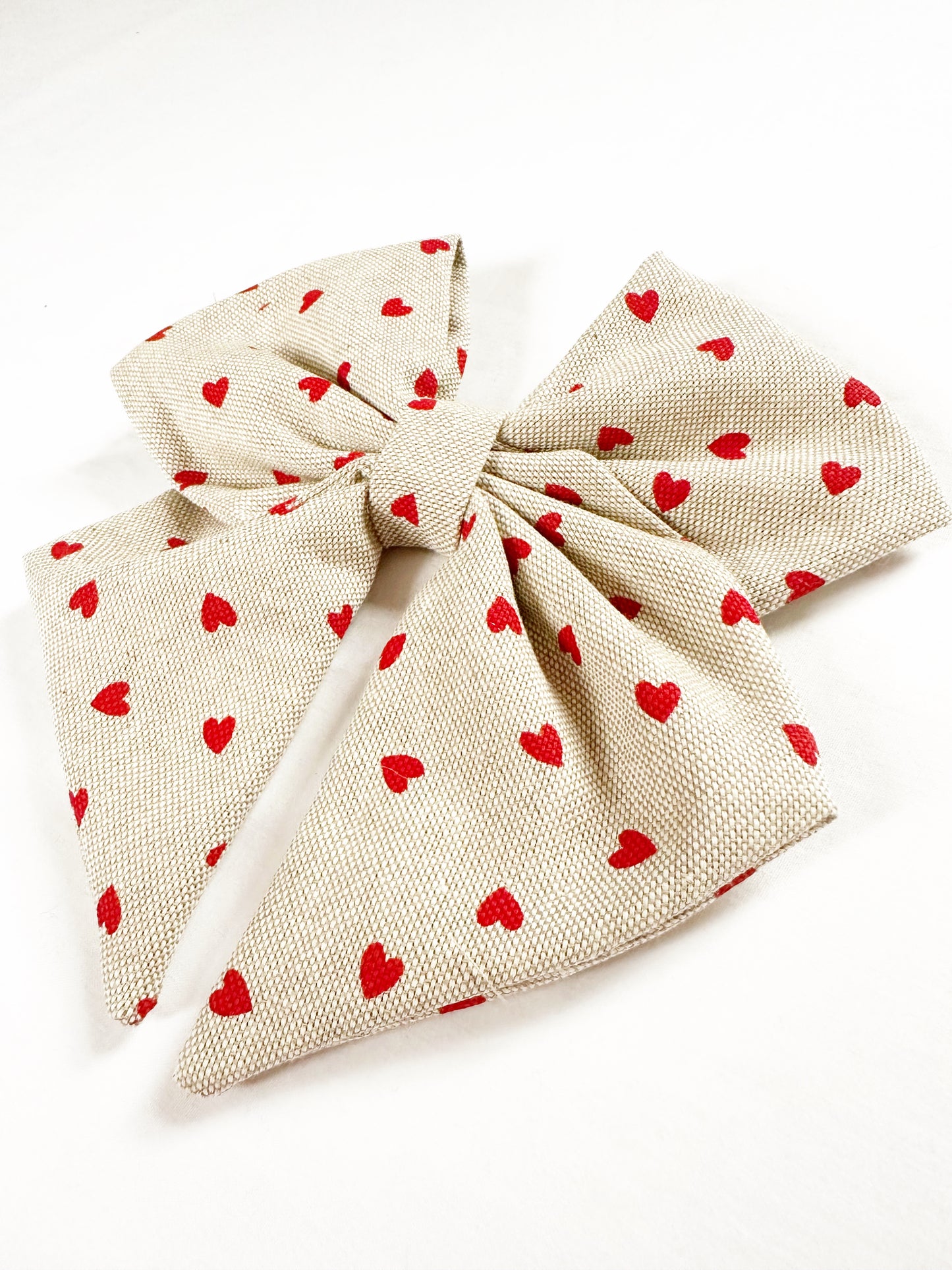 Beau hair bow in heart print