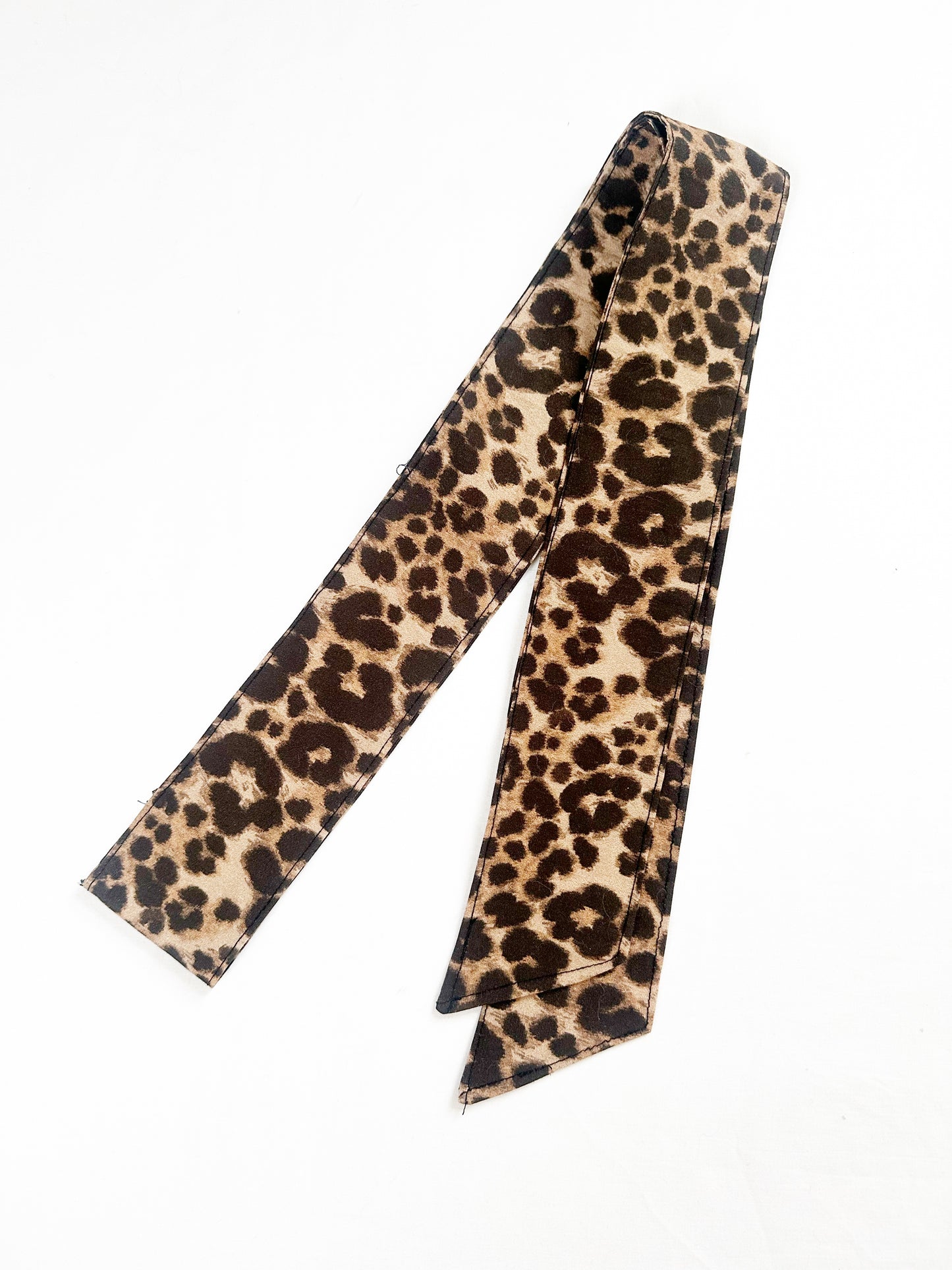 VersaTie hair & neck tie in leopard print