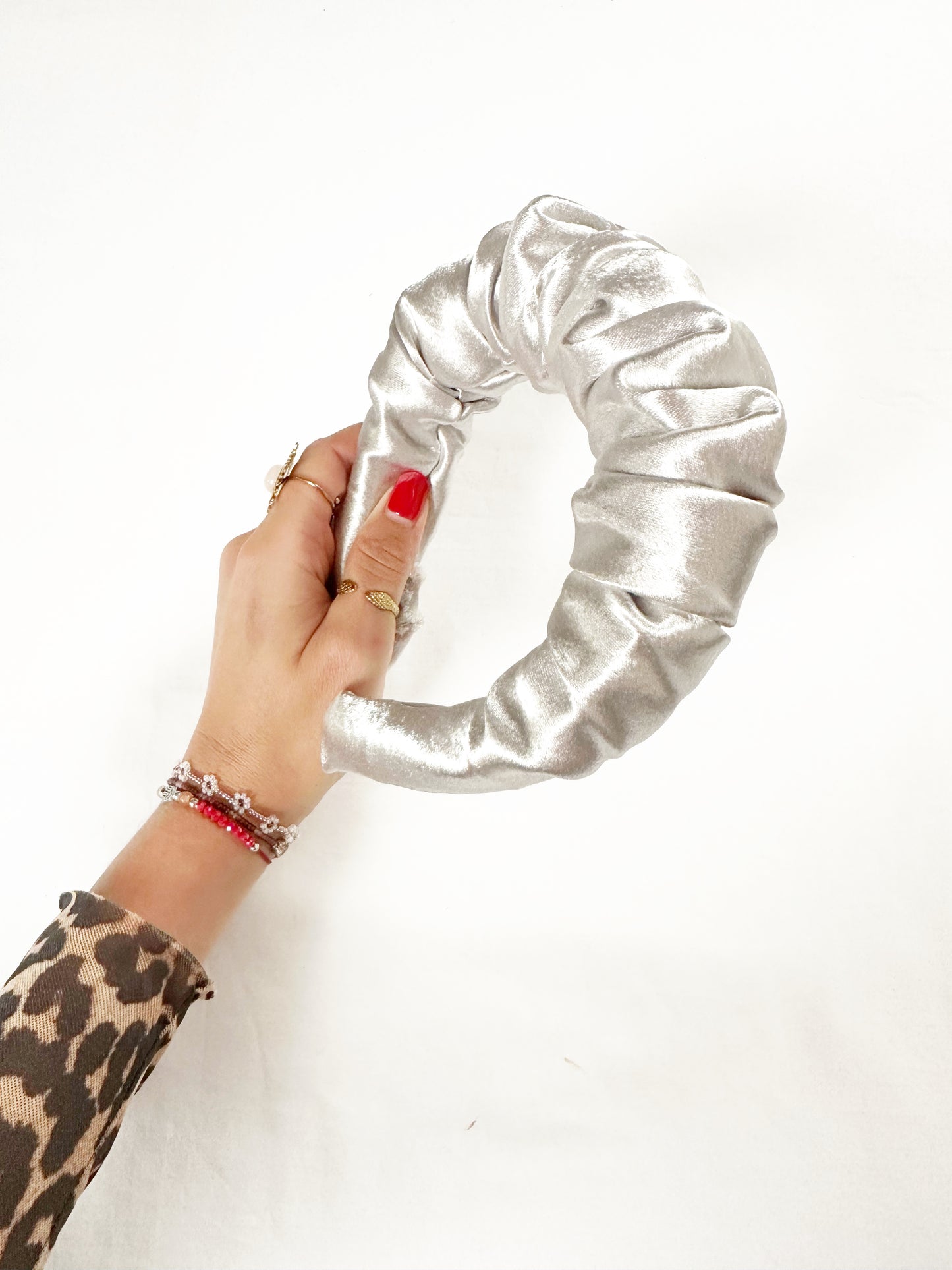 Ruffle Headband in silver shimmer