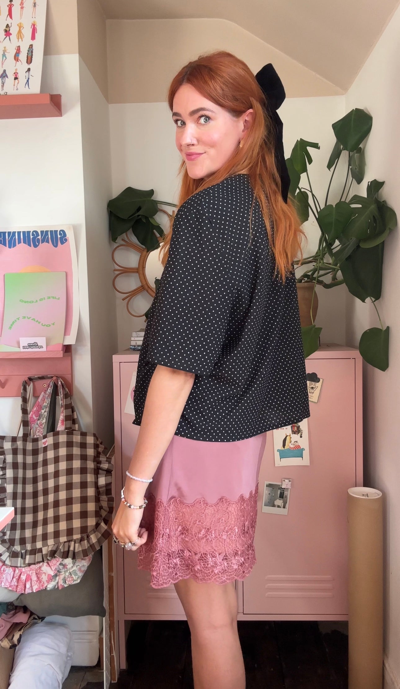 POWER Hair Bow in black velvet