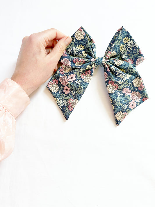 Olive Beau hair bow in floral cotton