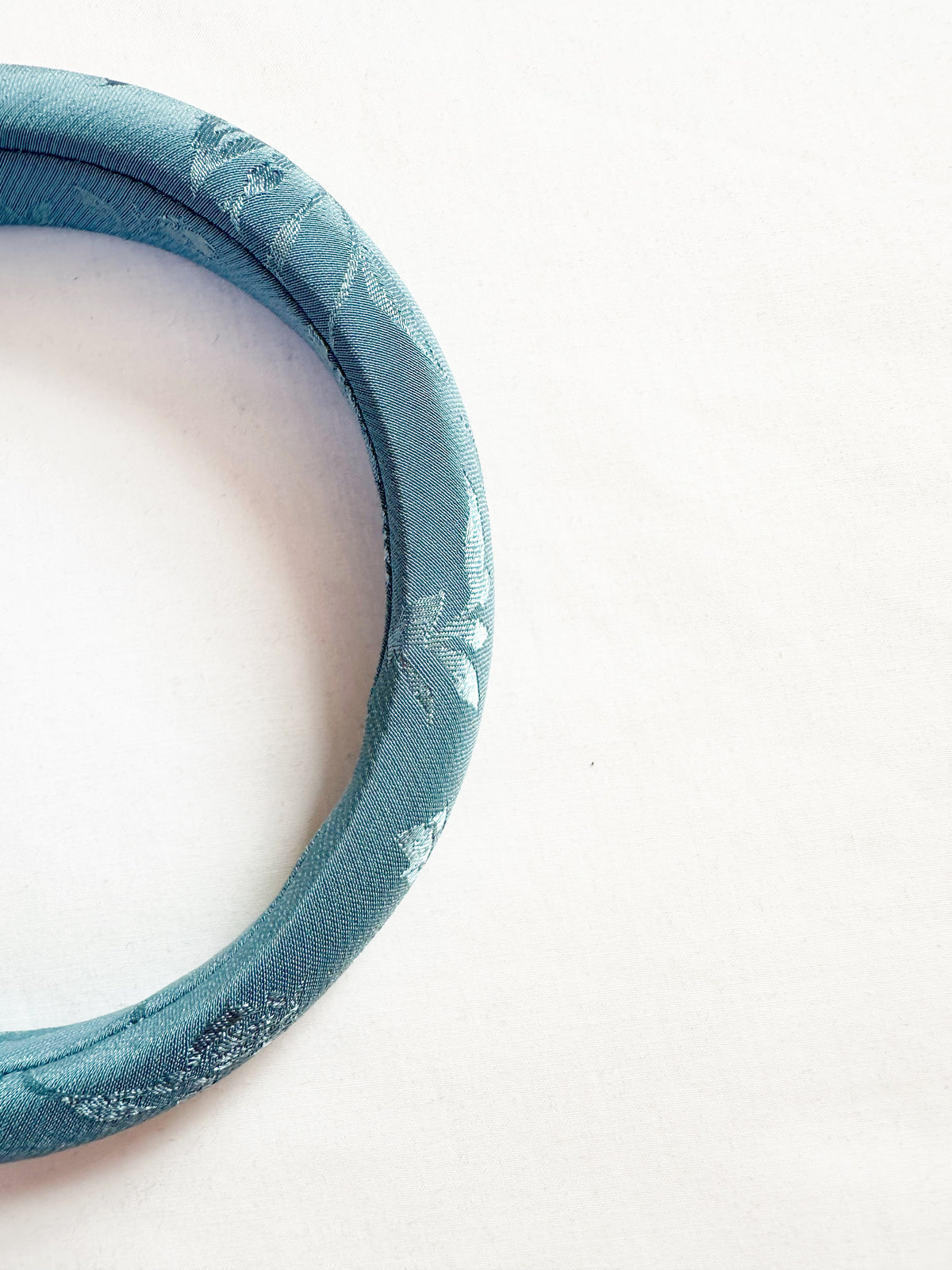 Classic Headband in blue silky floral