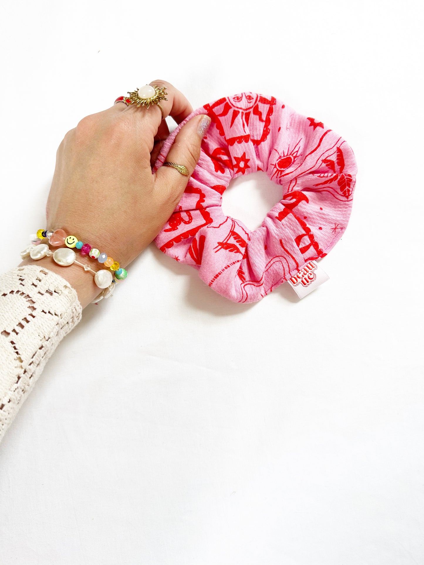 The OG scrunchie in pink & red