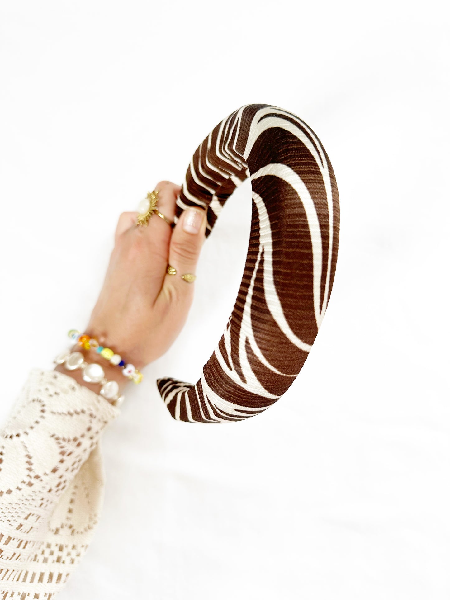 Padded Headband in brown plisse