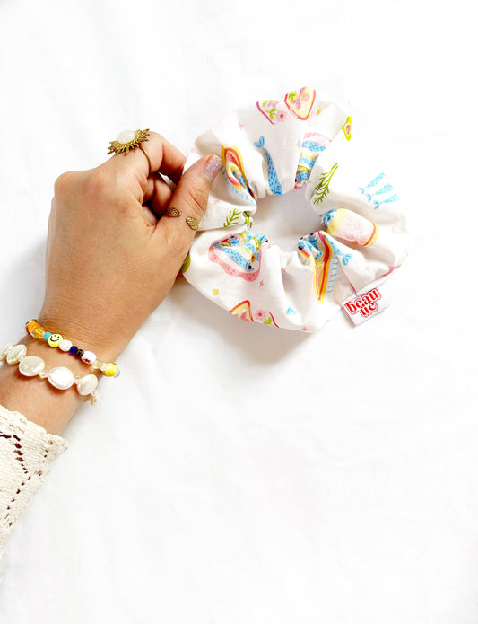 The OG scrunchie in pastel sardine