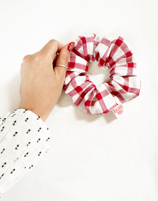 OG scrunchie in red and white check