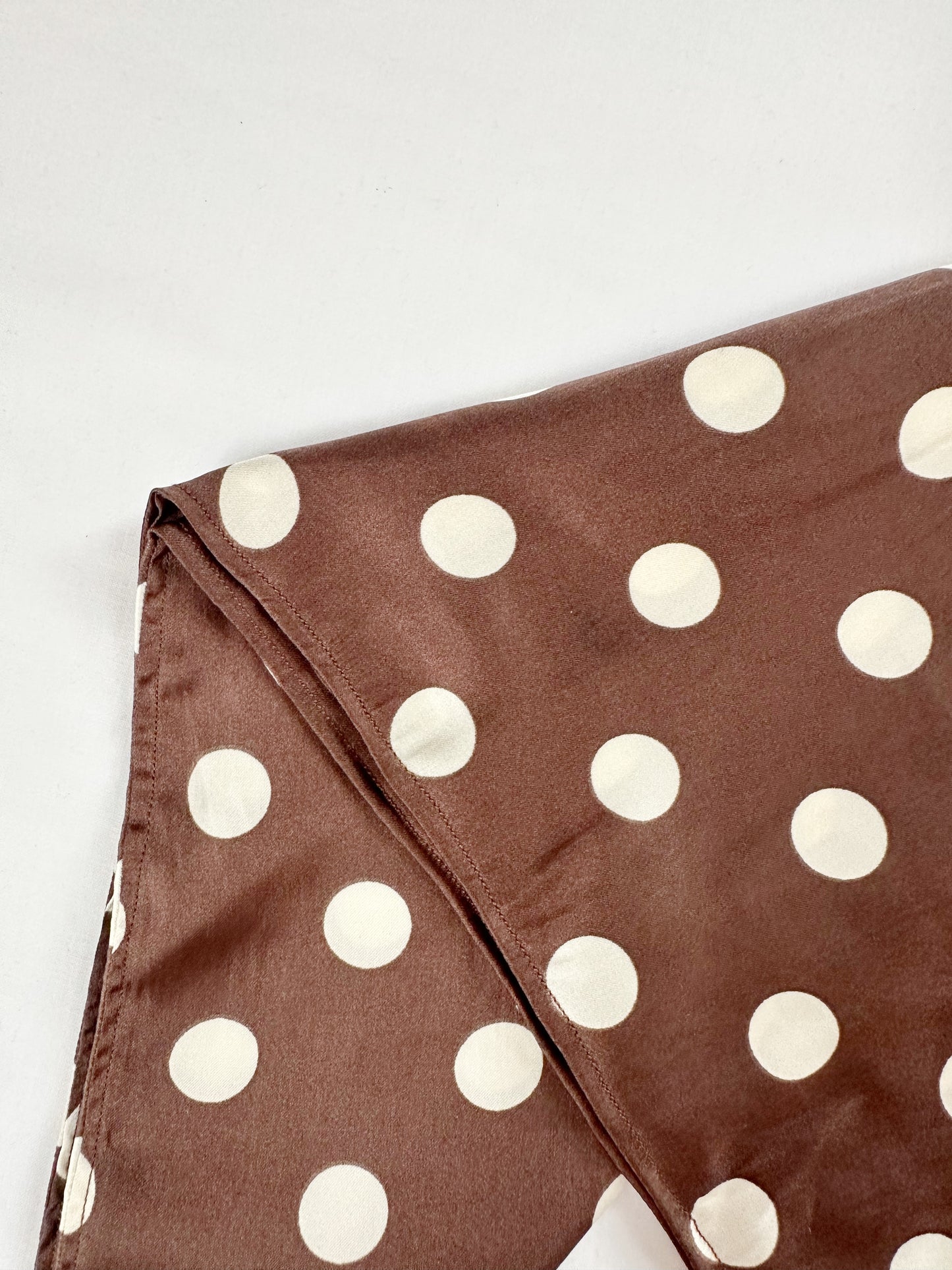 Bandana & neck scarf in brown polka dot