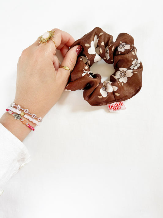 OG scrunchie in brown silky floral