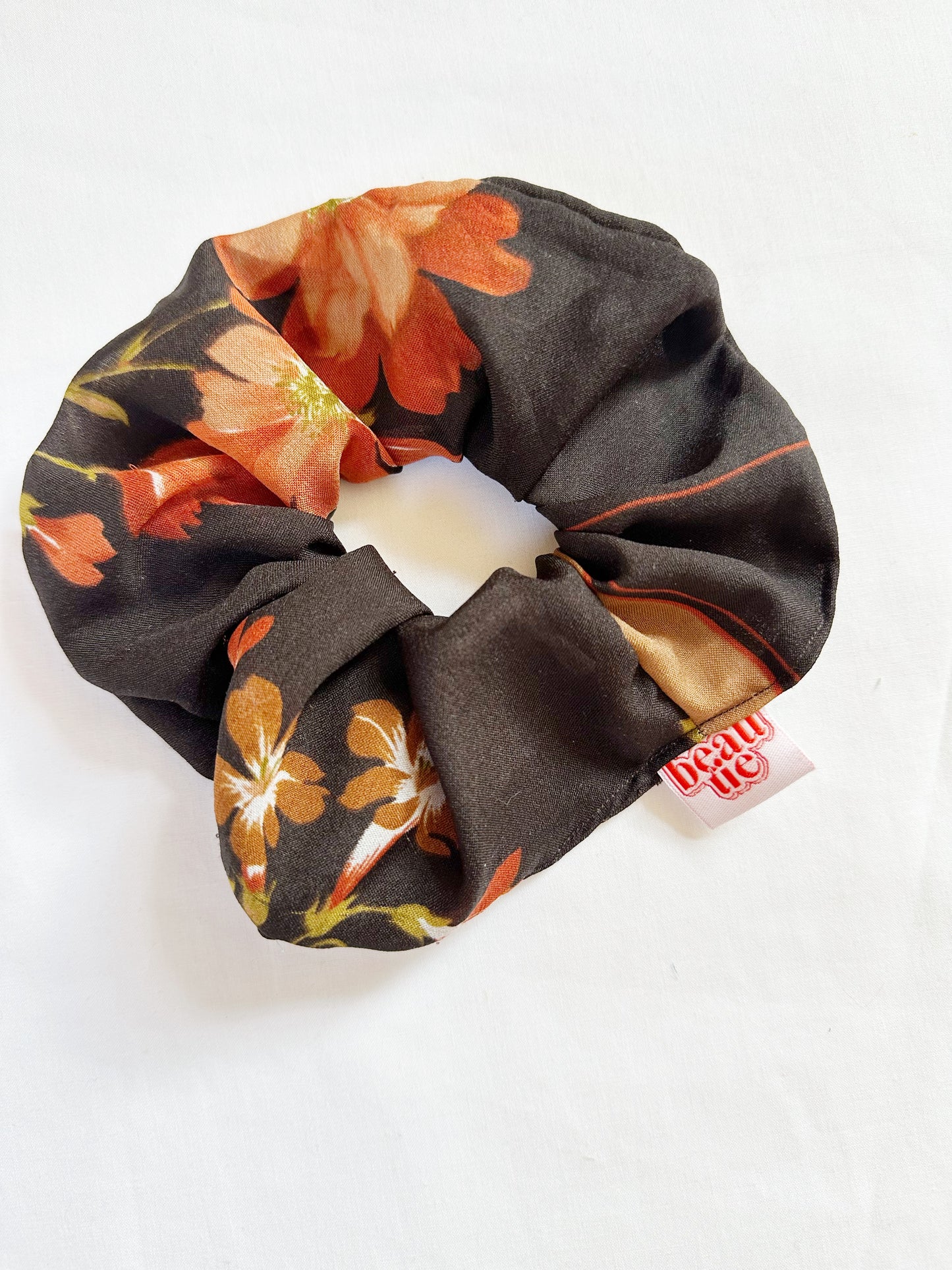 OG scrunchie in Milan floral