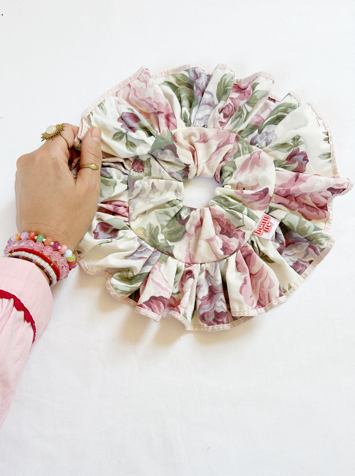 Frilly scrunchie in vintage Autumn floral