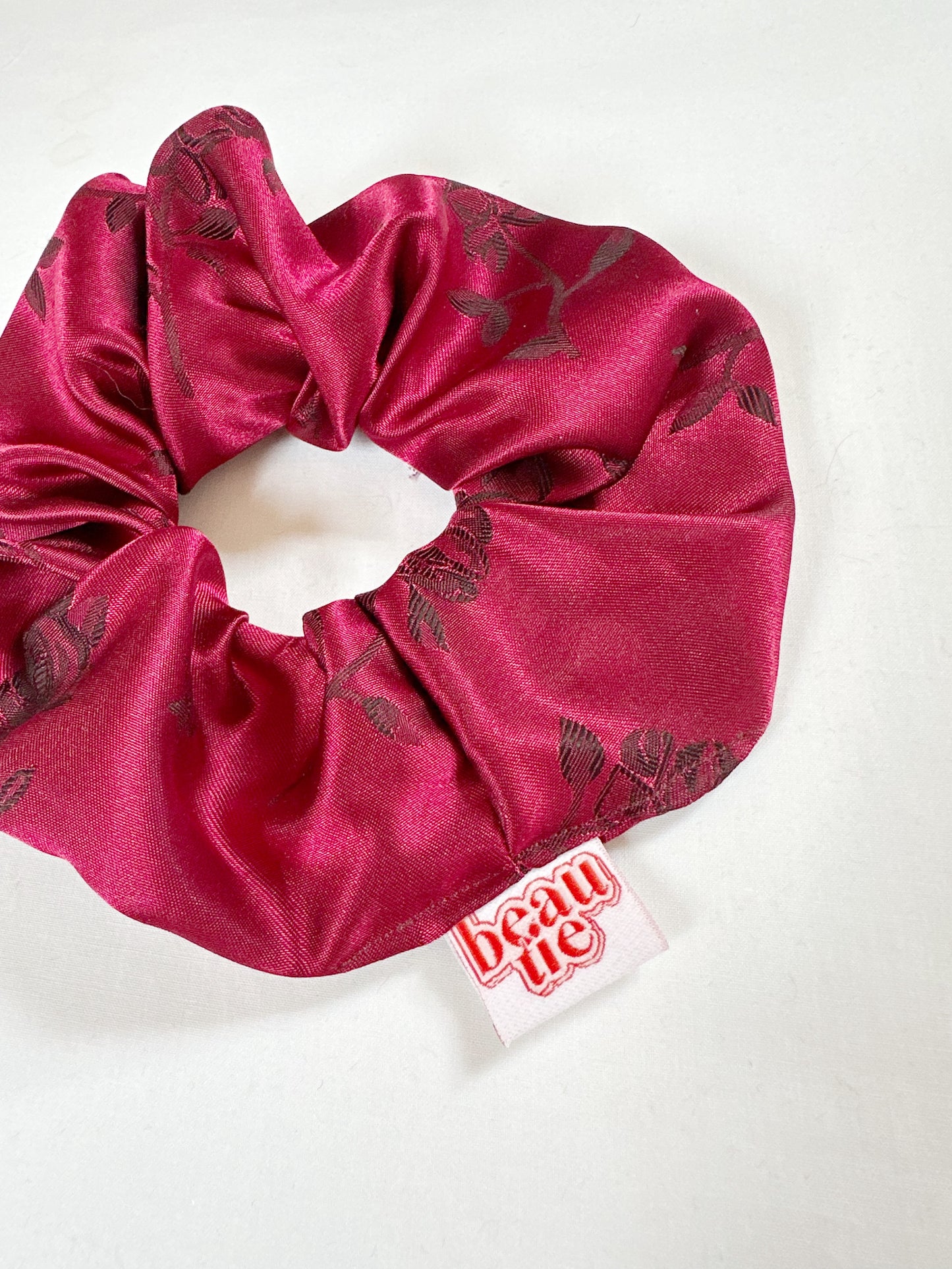 OG scrunchie in silky rose
