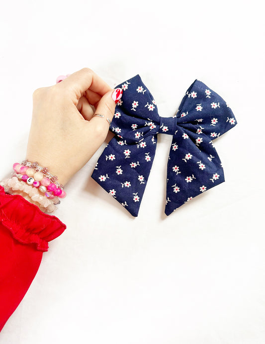 Beau hair bow in navy floral