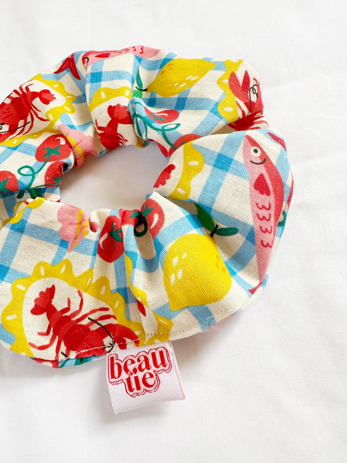 The OG scrunchie in sardine & lobster