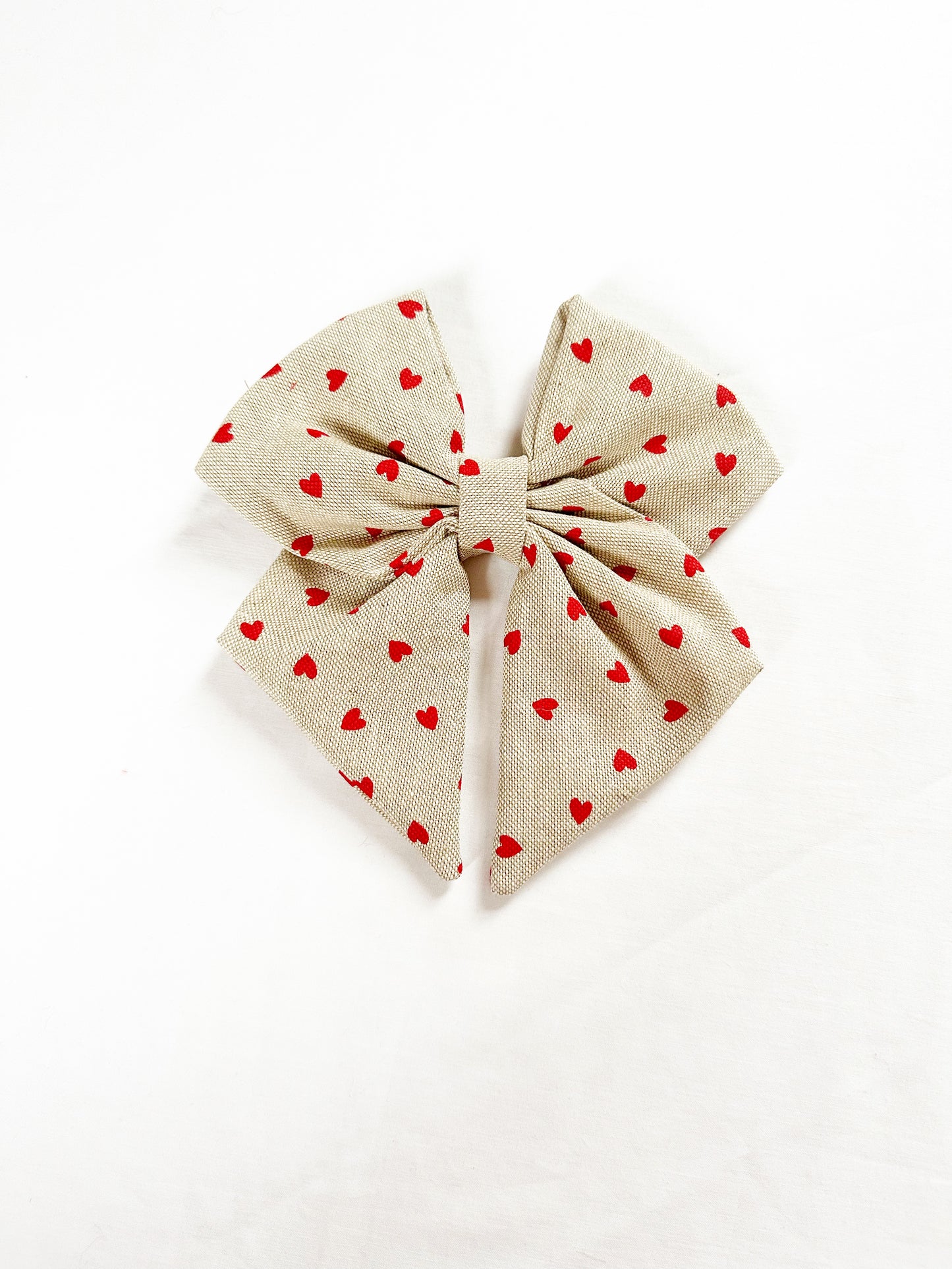 Beau hair bow in heart print