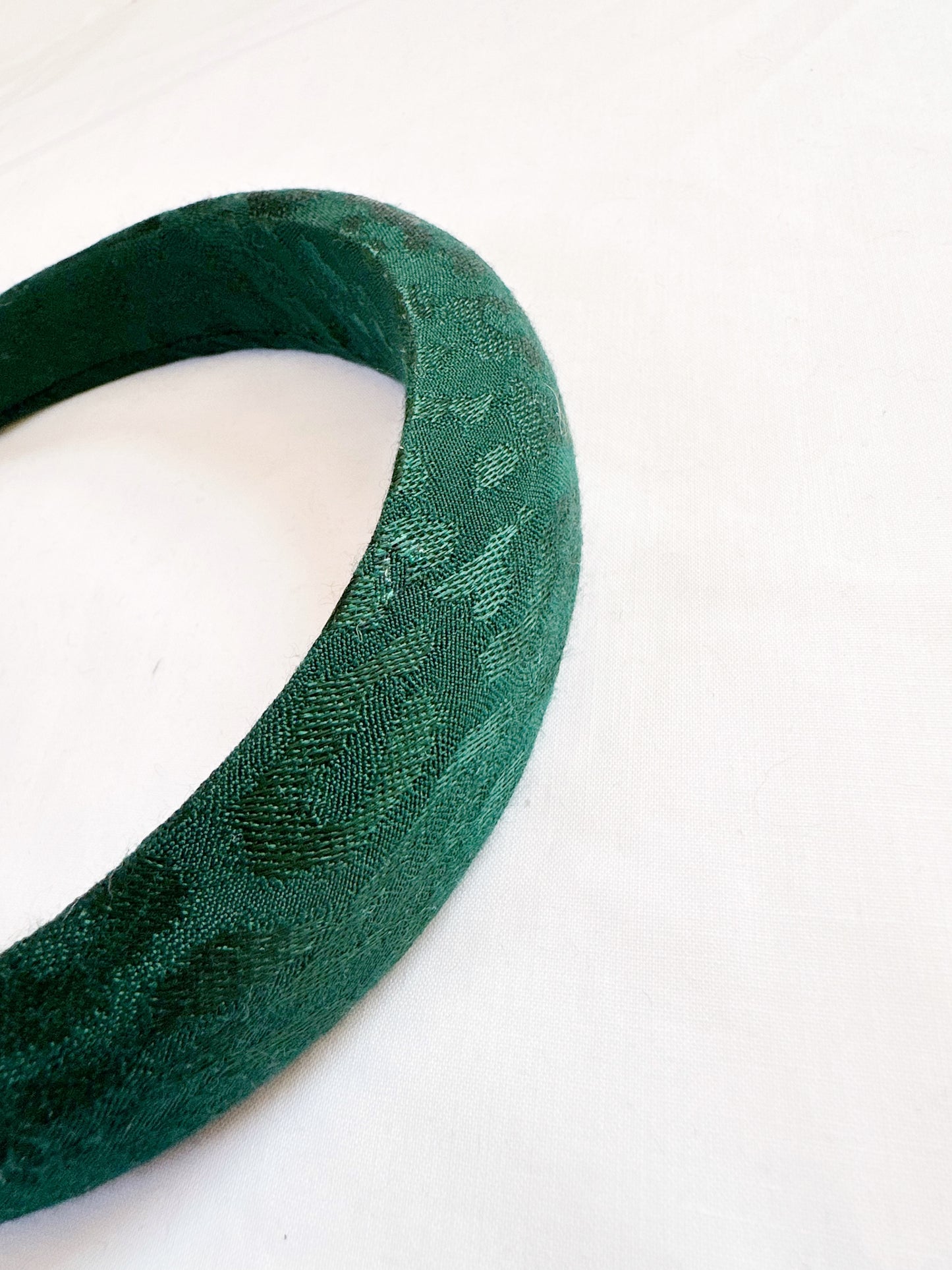 Classic Headband in green leopard