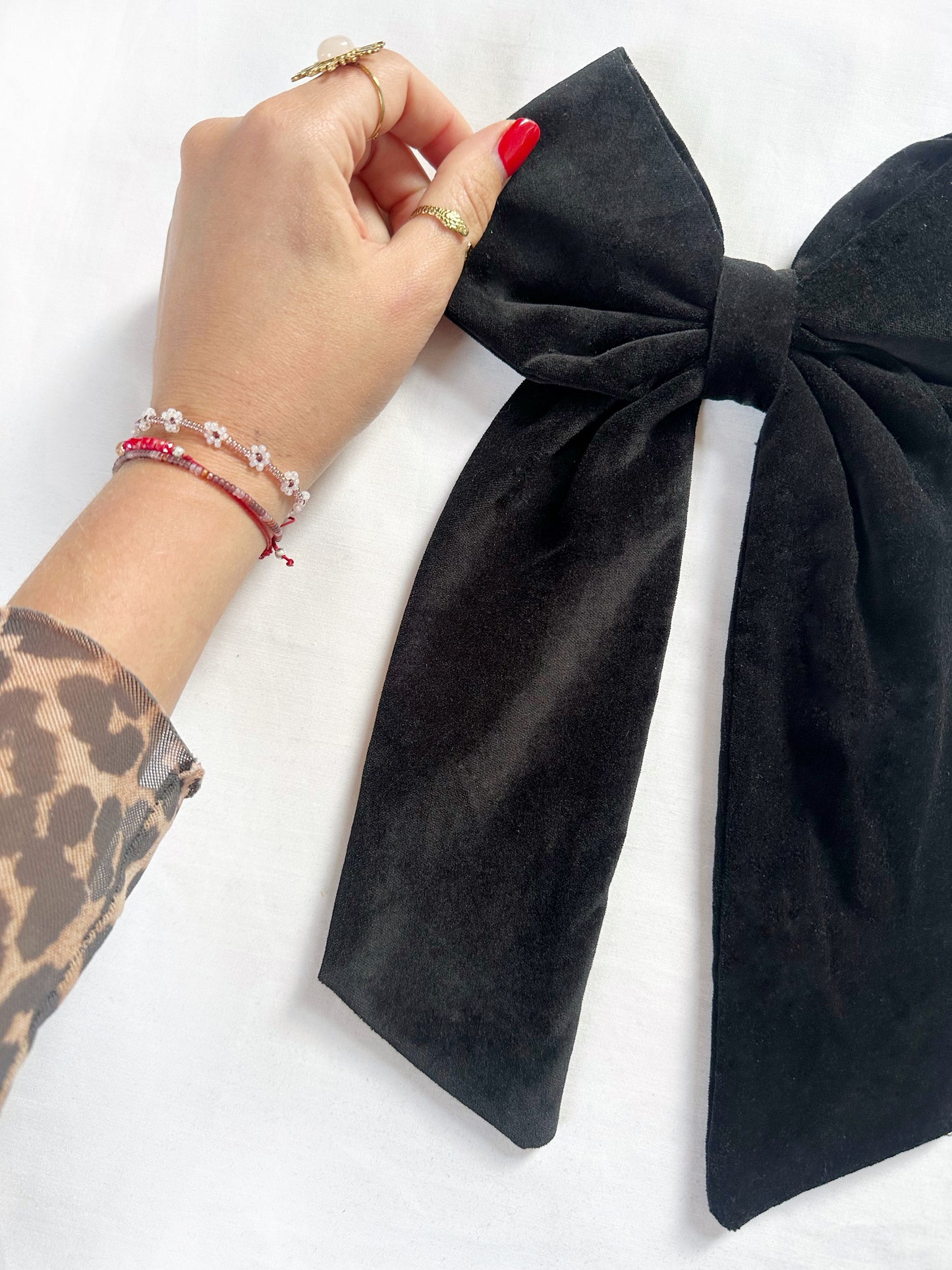 POWER Hair Bow in black velvet