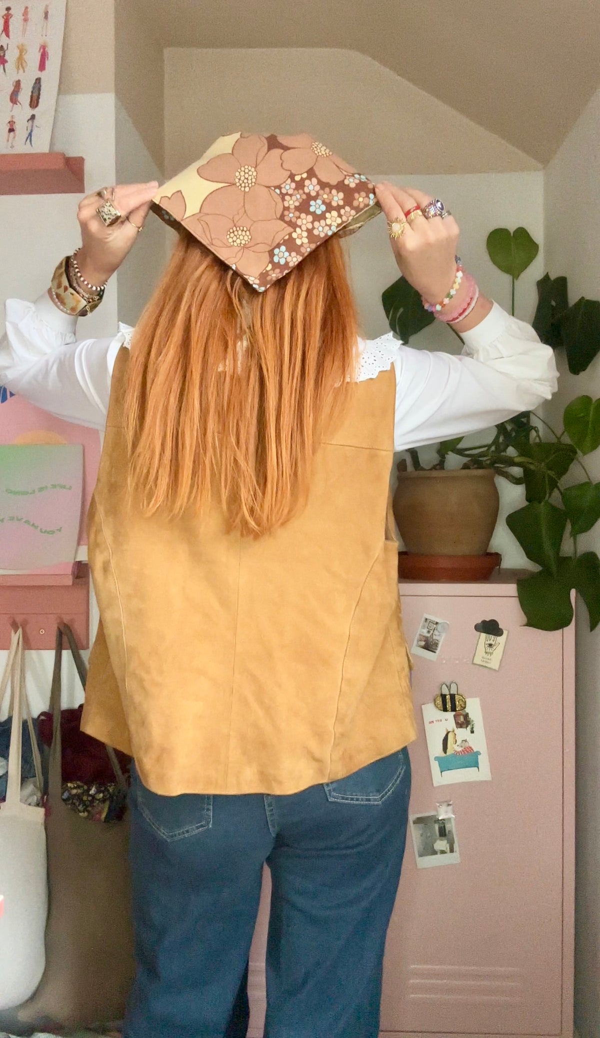 Bandana & neck scarf in brown vintage floral