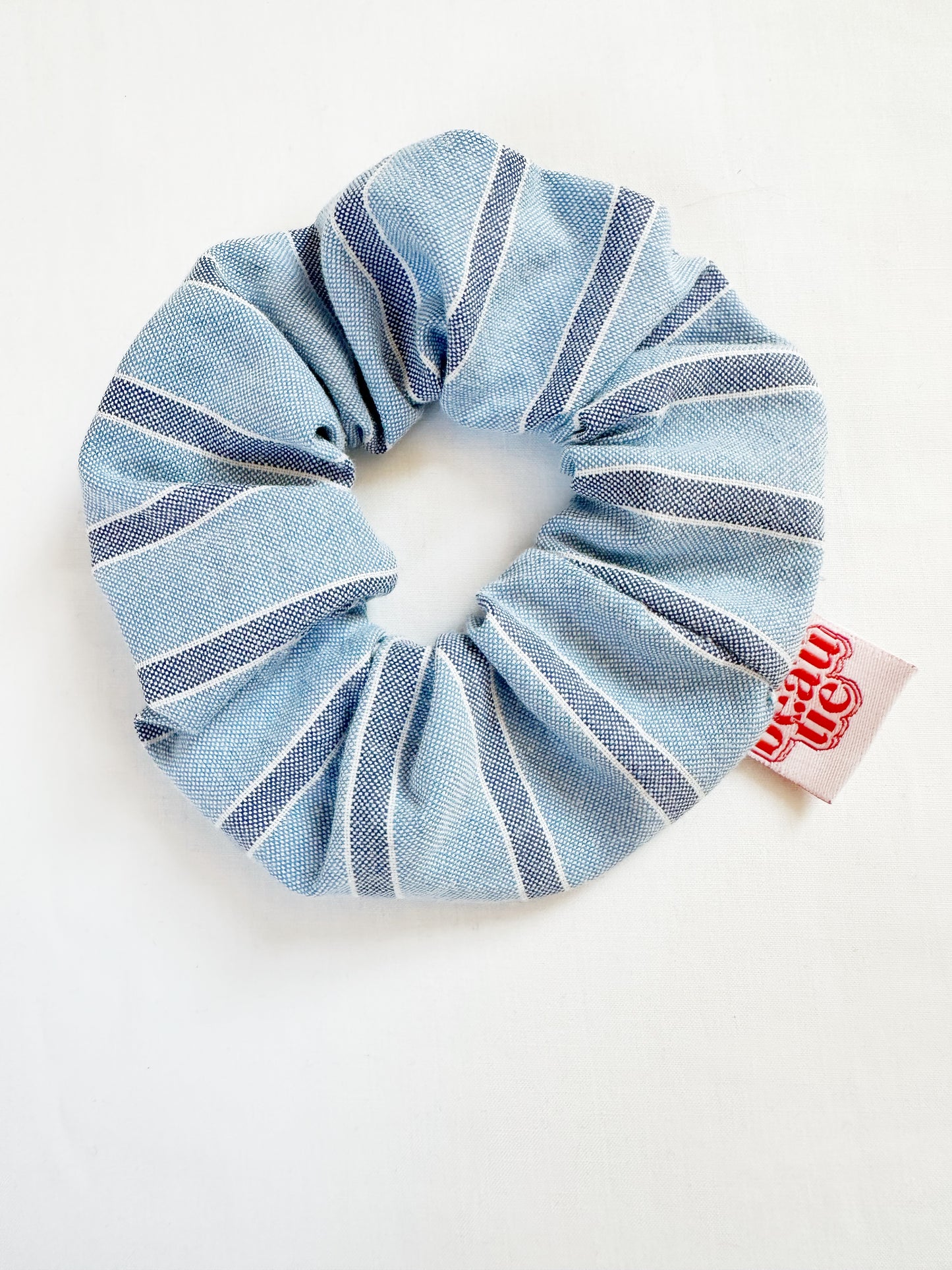 Mini scrunchie in blue stripe