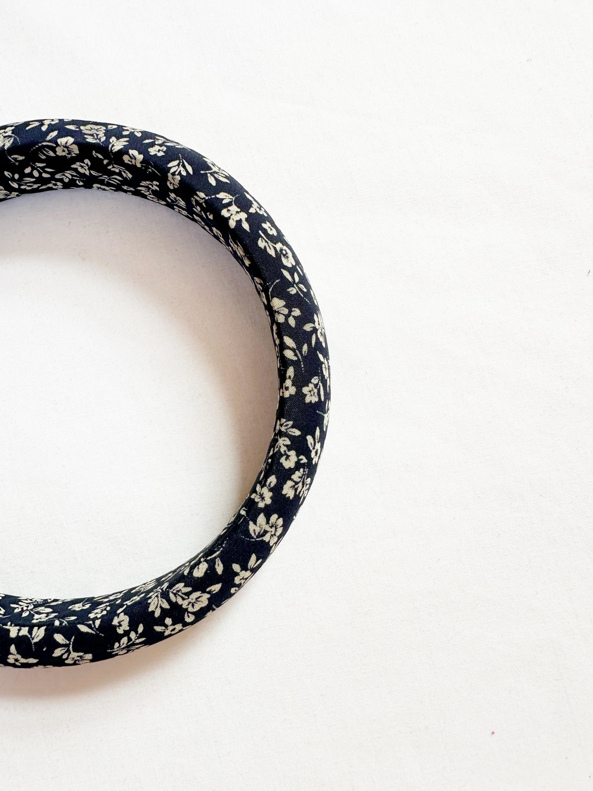 Classic Headband in vintage navy floral