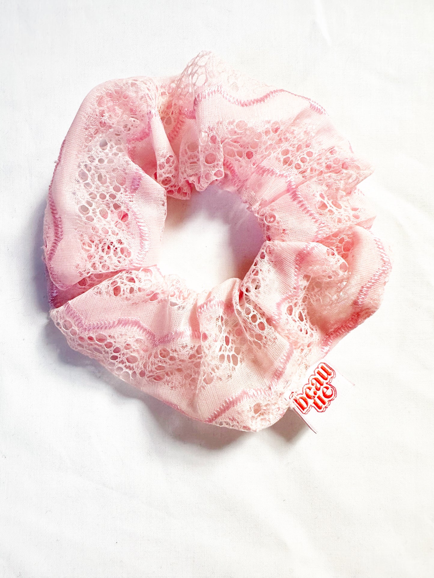 OG scrunchie in pink vintage lace