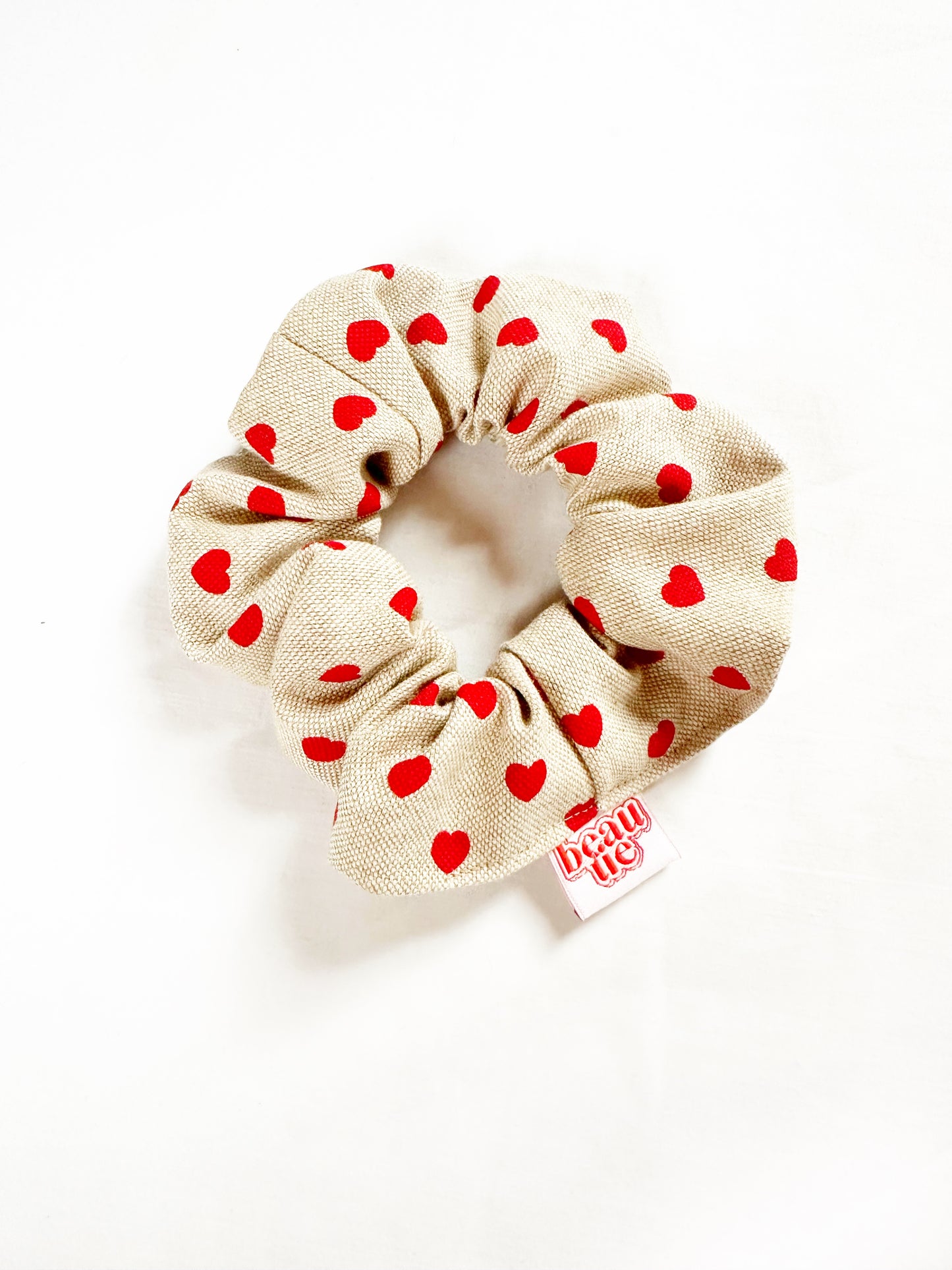 OG scrunchie in large heart print linen