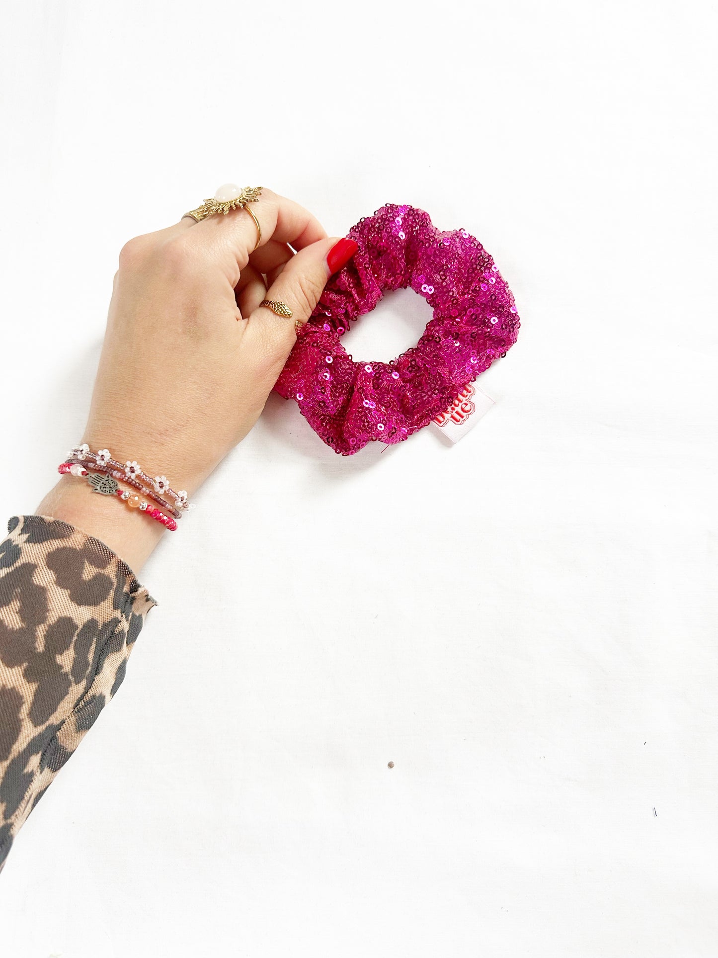 Mini scrunchie in pink sequins