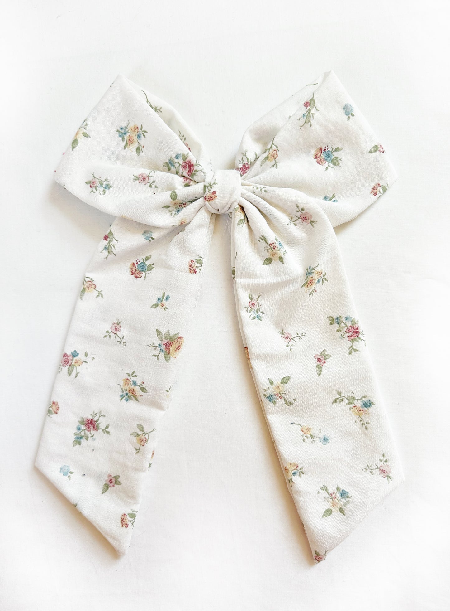 The Power Hair Bow in floral cotton