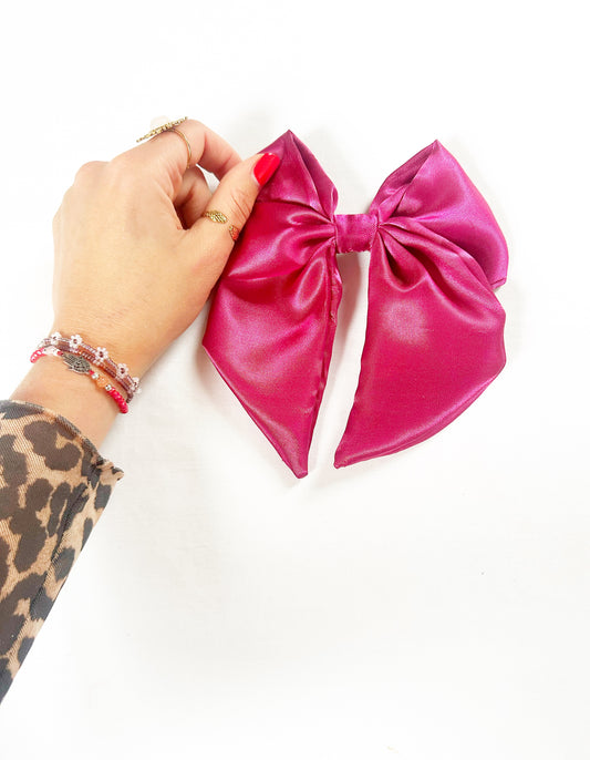 Beau hair bow in deep pink silk