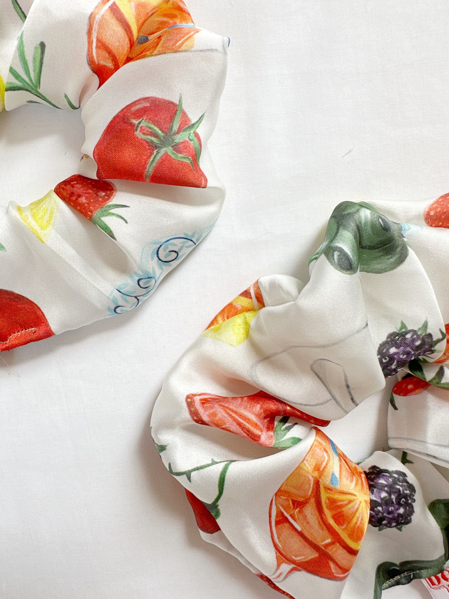 The OG scrunchie with Aperol Spritz print