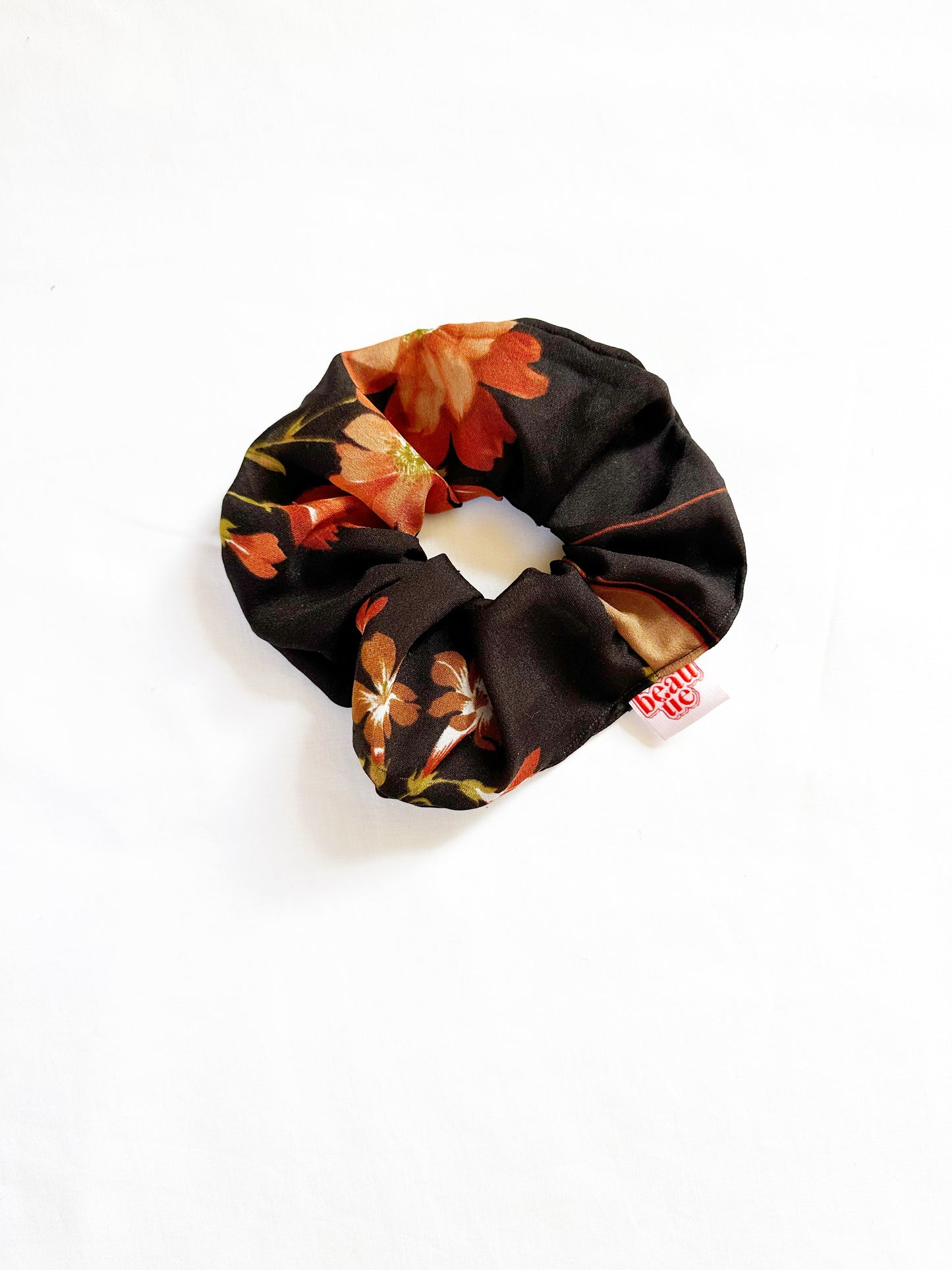 OG scrunchie in Milan floral