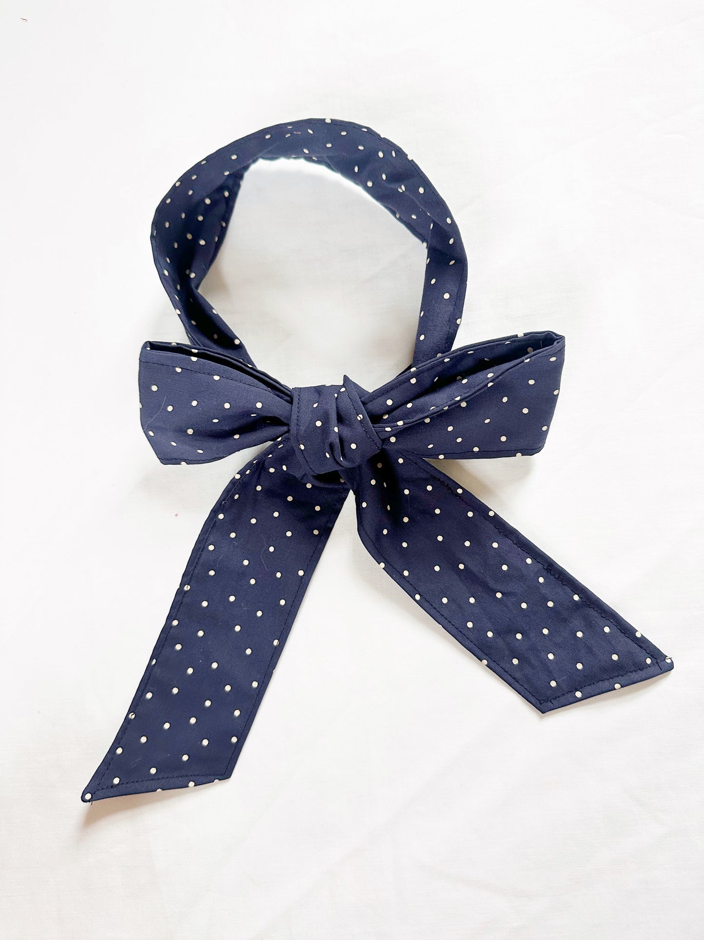 VersaTie hair & neck tie in polka dot navy