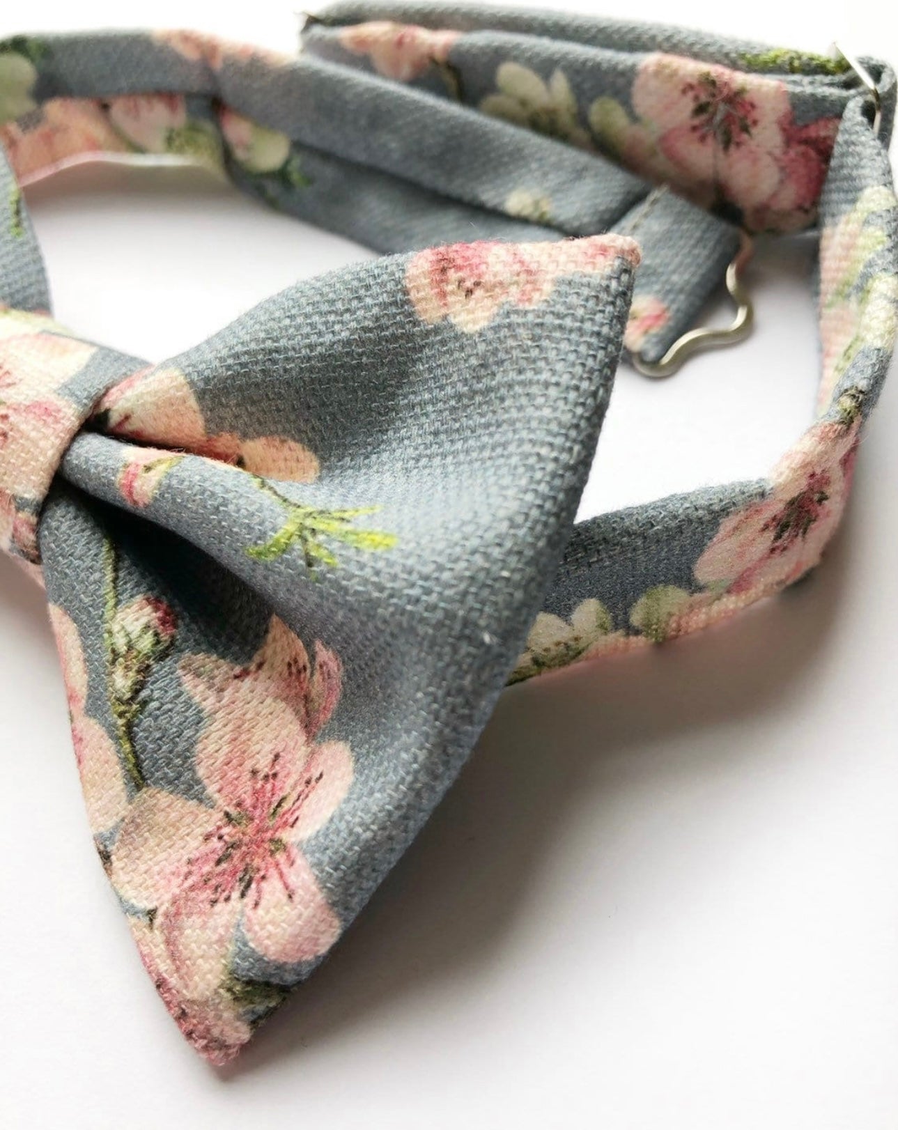 Bow Tie in Grey Cherry Blossom