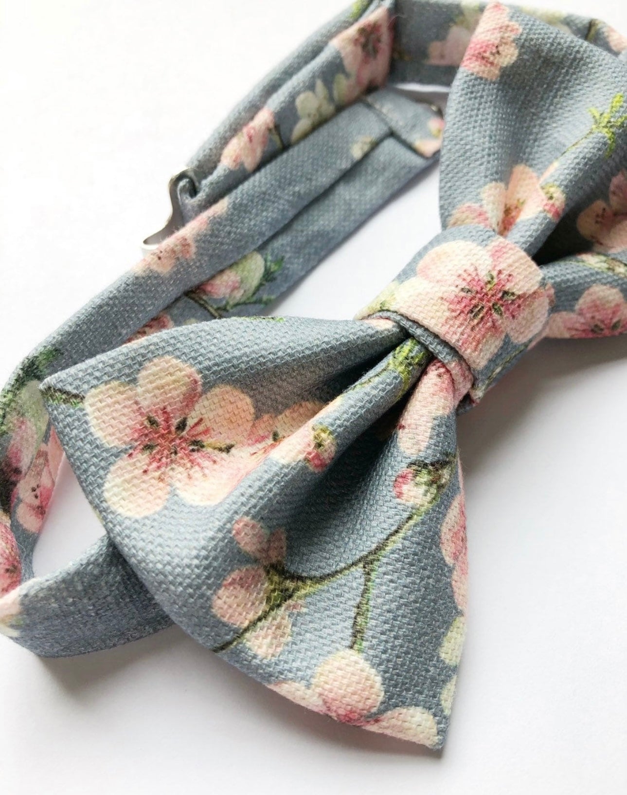 Bow Tie in Grey Cherry Blossom
