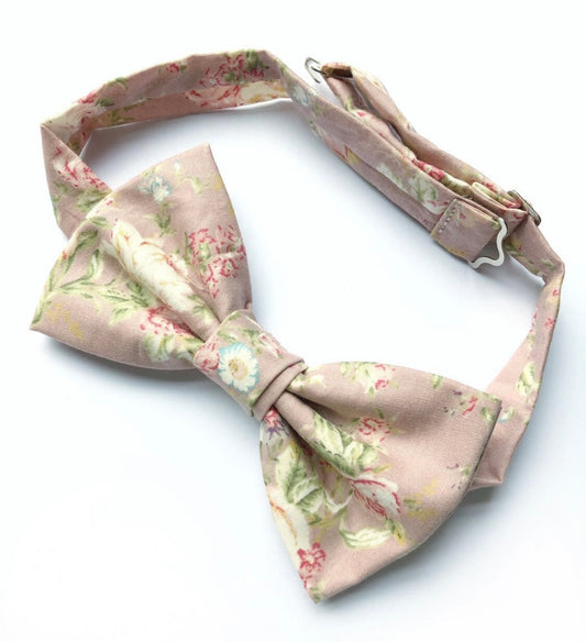 Bow Tie in Pink Floral