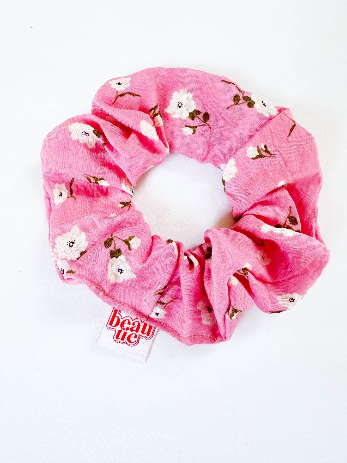 OG scrunchie in pink floral