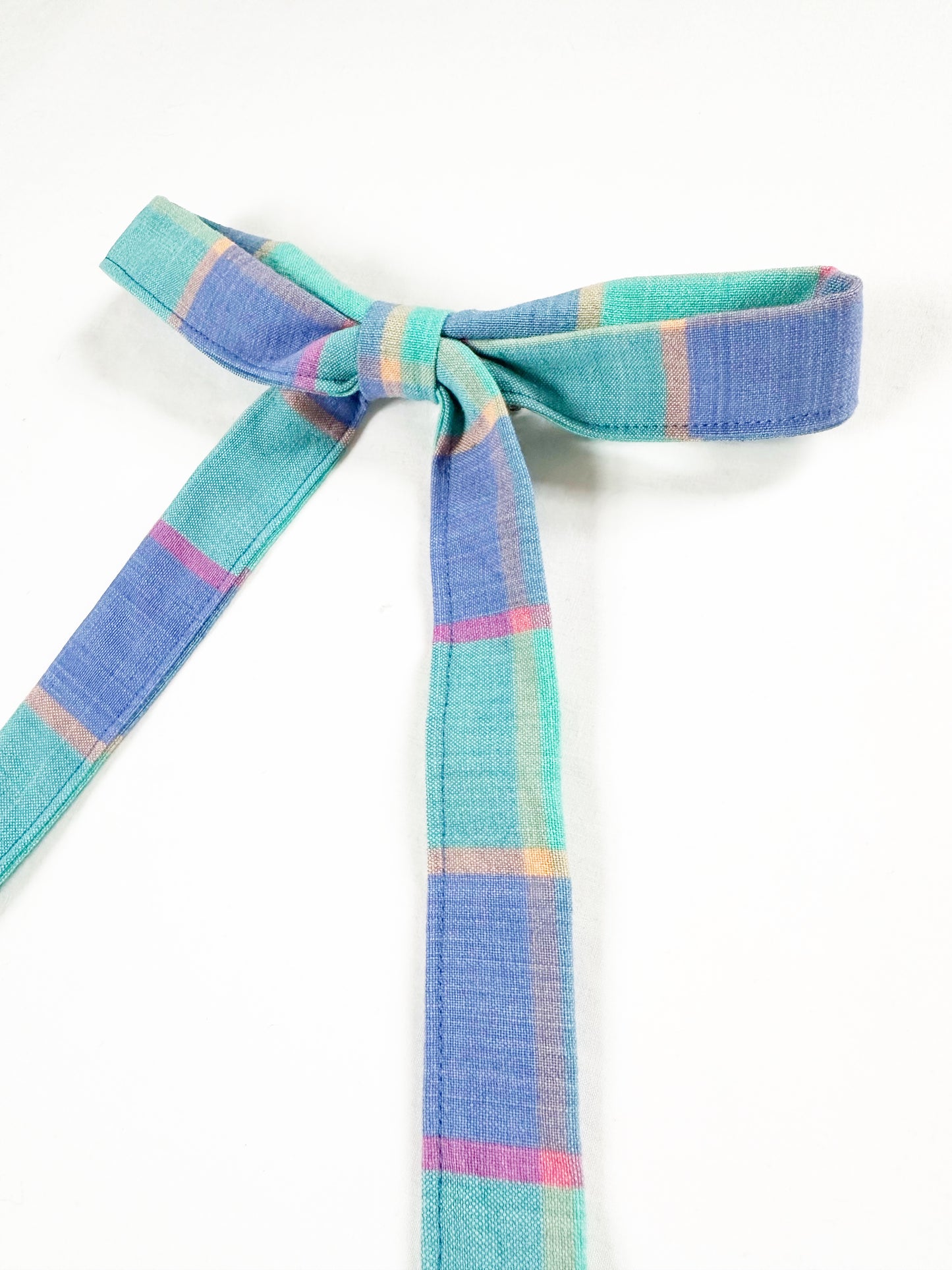 LOLA hair bow in Maggie tartan