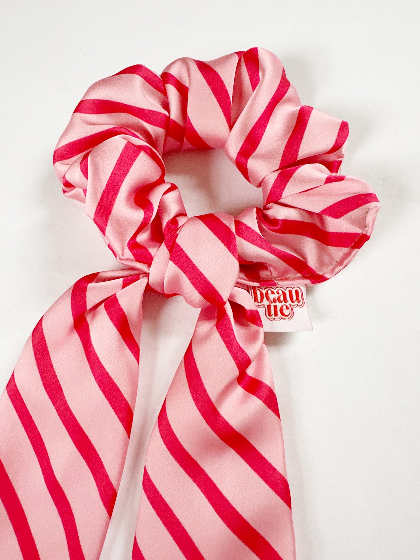 Dolly scarf scrunchie in red pink stripe silky